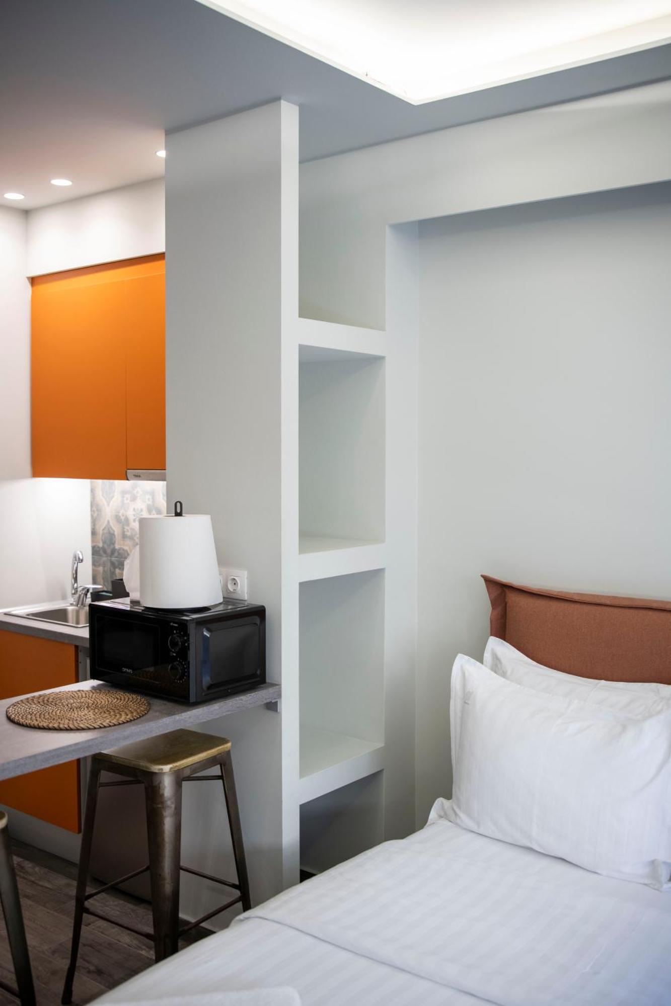 Rooster Suites Афины Экстерьер фото