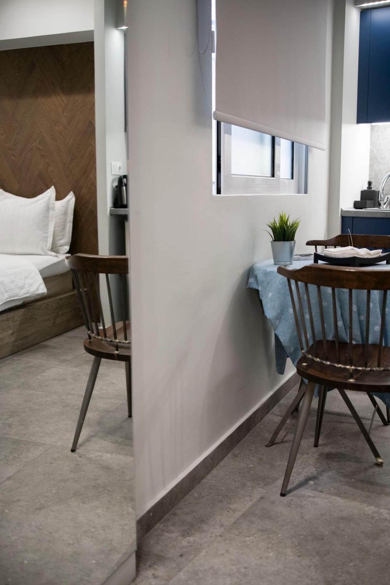 Rooster Suites Афины Экстерьер фото